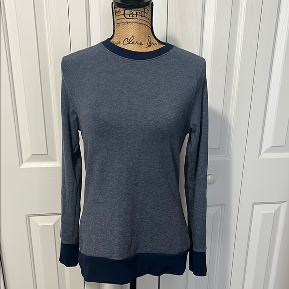 adidas Tops - Adidas Navy Blue Crewneck Sweatshirt